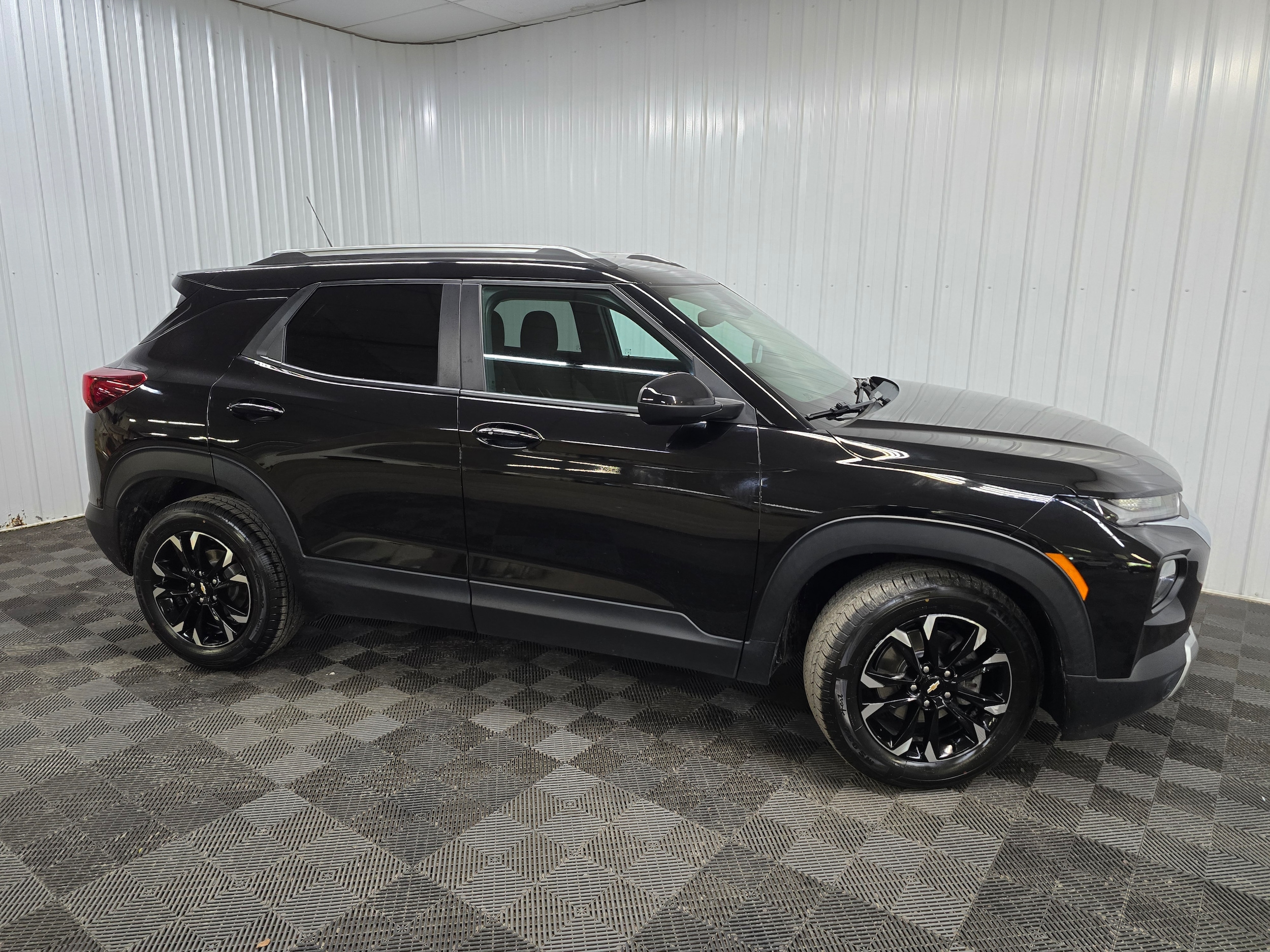 2023 Chevrolet TrailBlazer LT - Photo 7