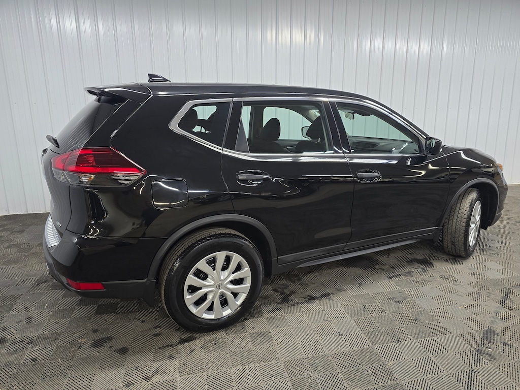 Used 2020 Nissan Rogue S SUV