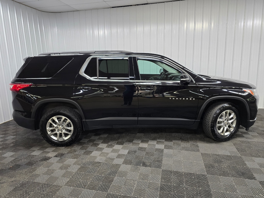 Used 2020 Chevrolet Traverse LT Leather SUV