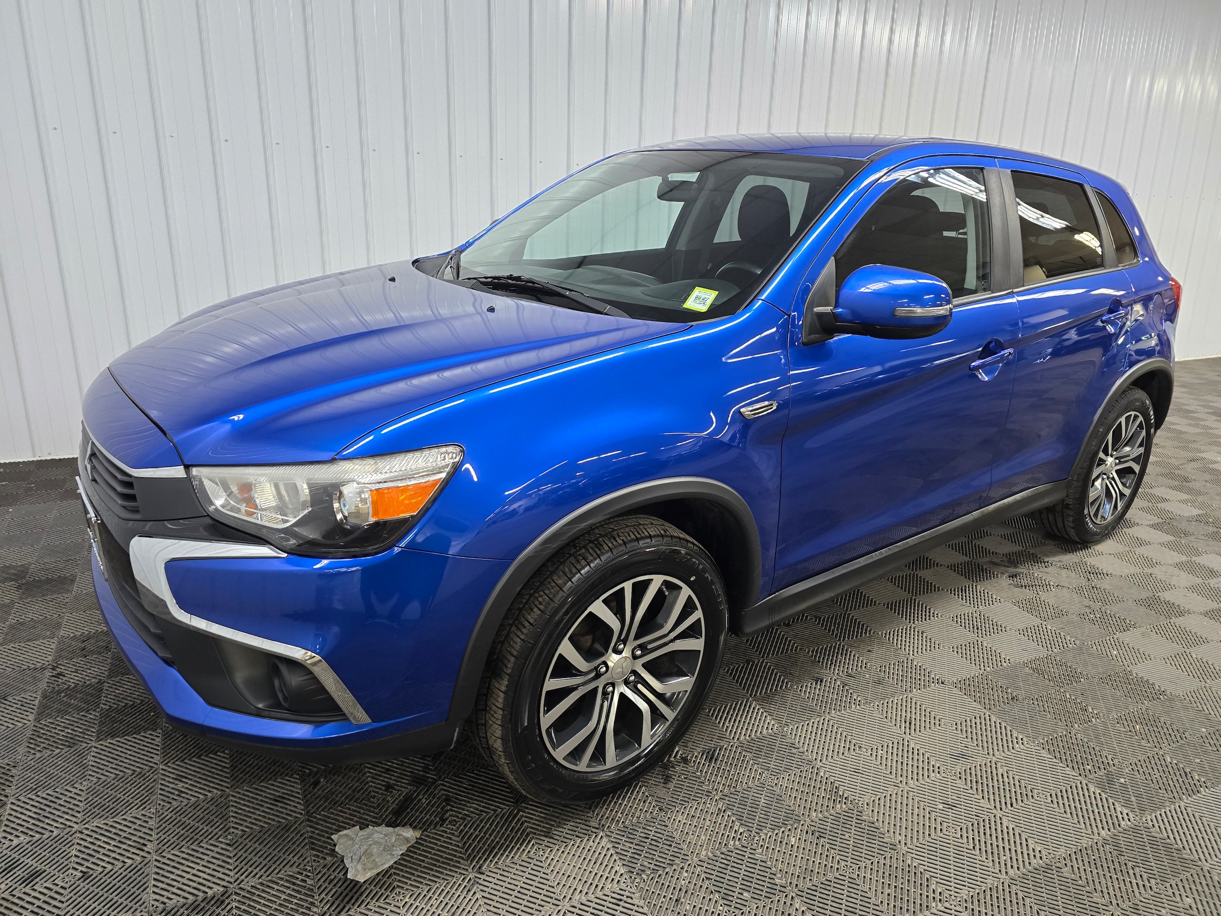 2017 Mitsubishi Outlander Sport ES - Photo 8
