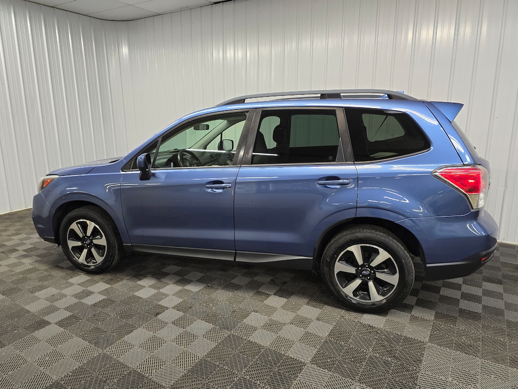 Used 2017 Subaru Forester 2.5i Premium SUV