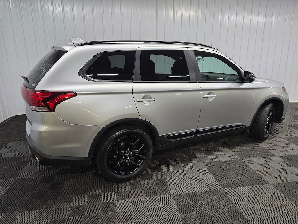 Used 2018 Mitsubishi Outlander  CUV