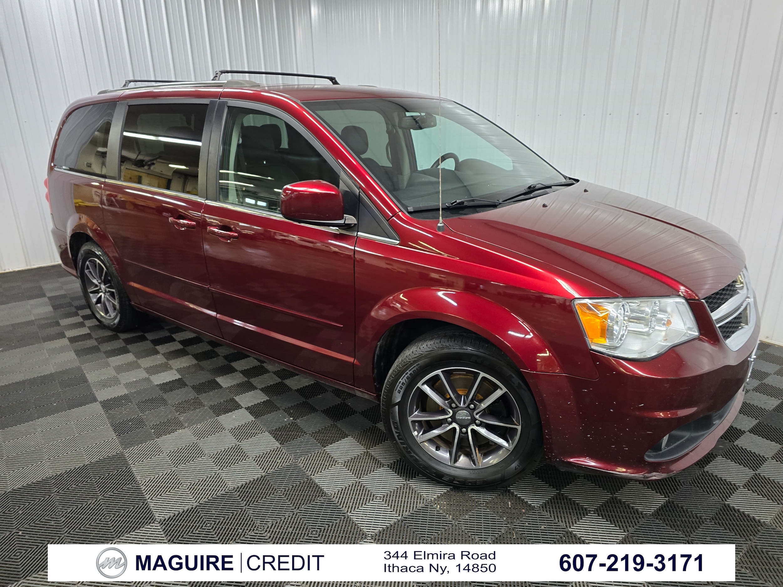 2017 Dodge Grand Caravan SXT's photo