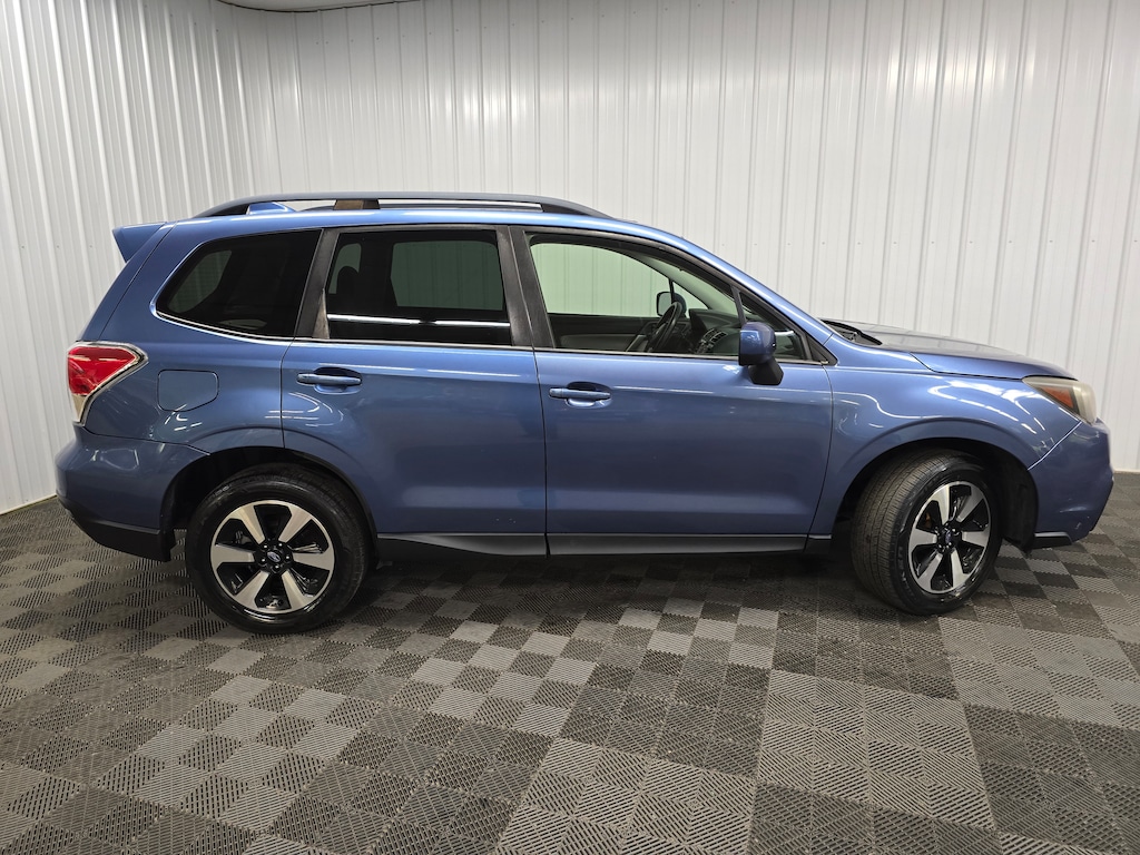 Used 2017 Subaru Forester 2.5i Premium SUV