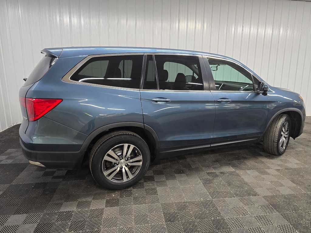 Used 2017 Honda Pilot EX-L w/RES AWD SUV