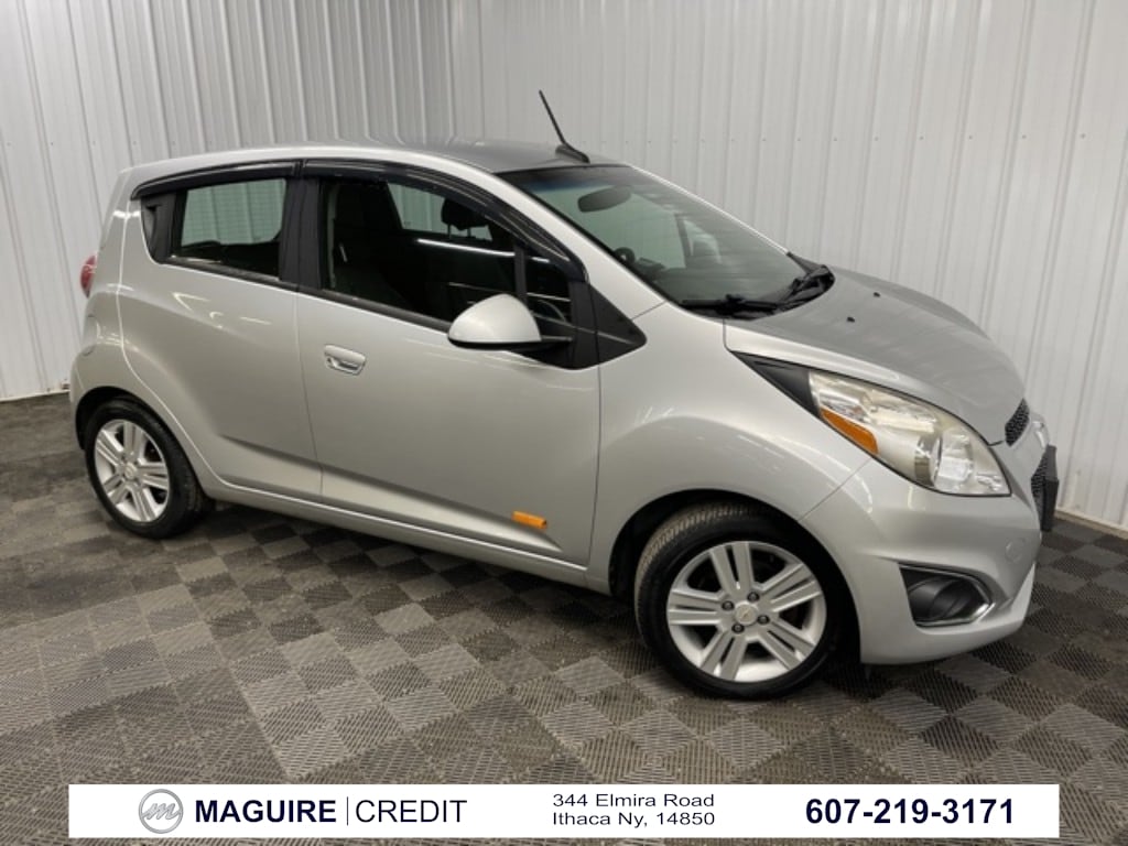 2013 Chevrolet Spark LS's photo