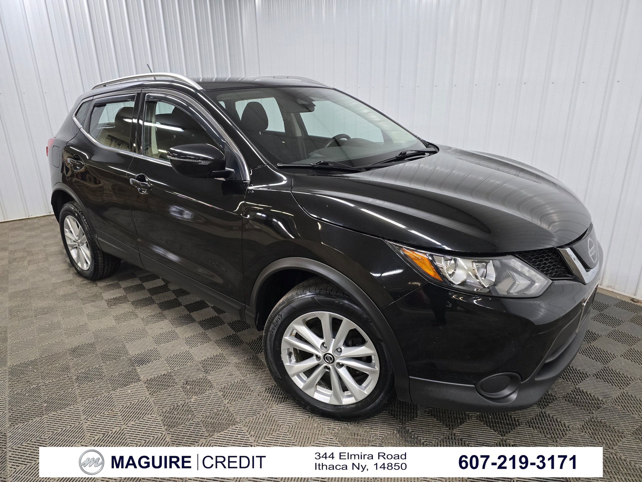 2019 Nissan Rogue Sport SV's photo