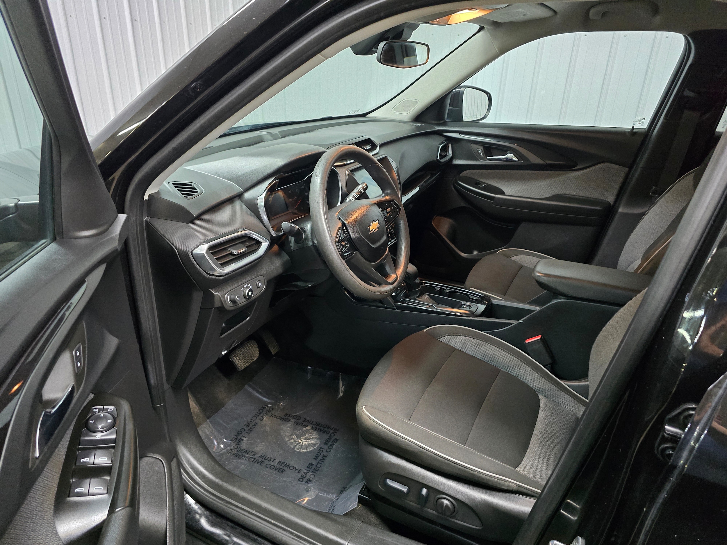 2023 Chevrolet TrailBlazer LT - Photo 17