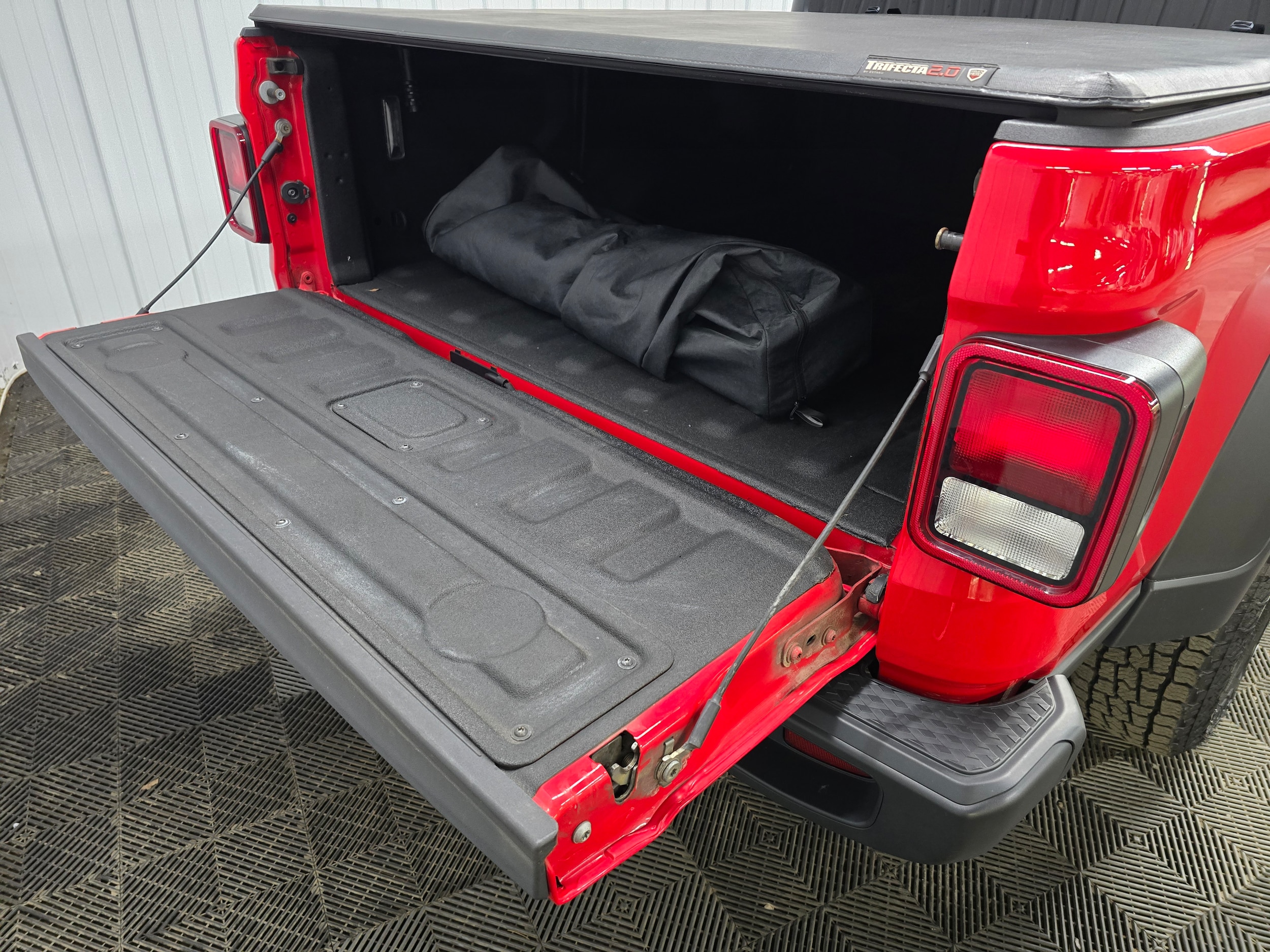 2020 Jeep Gladiator Sport S - Photo 11