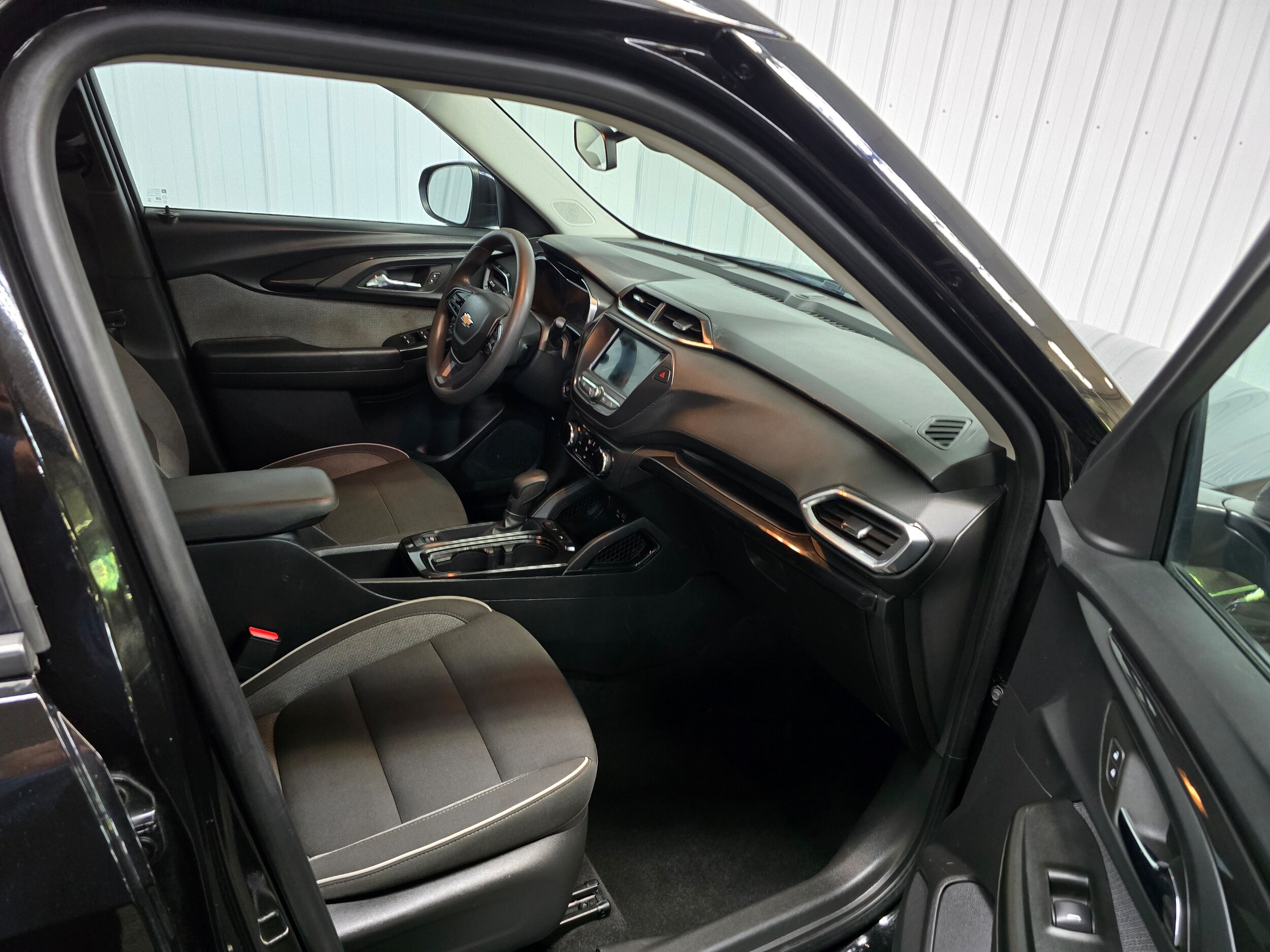 2023 Chevrolet TrailBlazer LT - Photo 24
