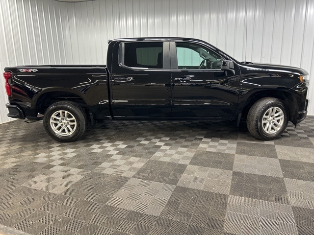 Used 2021 Chevrolet Silverado 1500 RST with VIN 3GCUYEED4MG417285 for sale in Trumansburg, NY