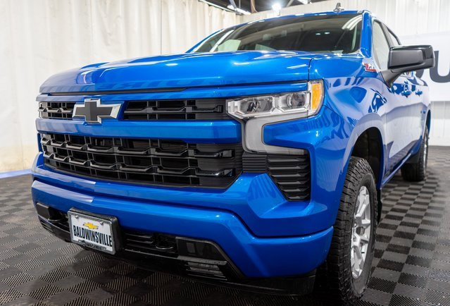 Used 2022 Chevrolet Silverado 1500 RST with VIN 1GCUDEEDXNZ615804 for sale in Ithaca, NY