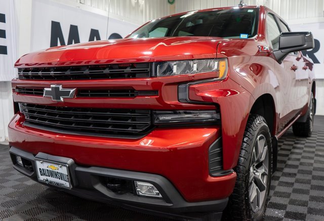 Used 2019 Chevrolet Silverado 1500 RST with VIN 3GCUYEEDXKG198670 for sale in Ithaca, NY