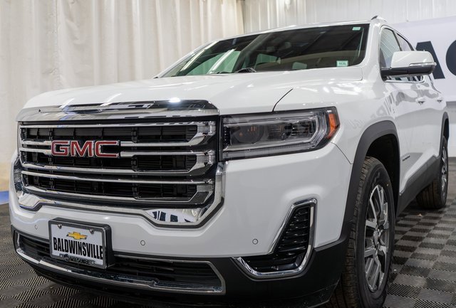 Used 2023 GMC Acadia SLE with VIN 1GKKNRL42PZ106702 for sale in Ithaca, NY