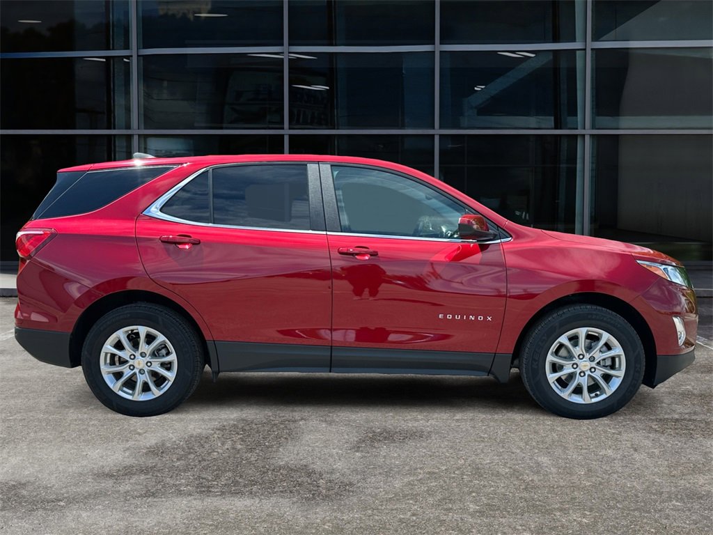 Used 2021 Chevrolet Equinox LT with VIN 2GNAXUEV7M6114402 for sale in Grand Island, NY
