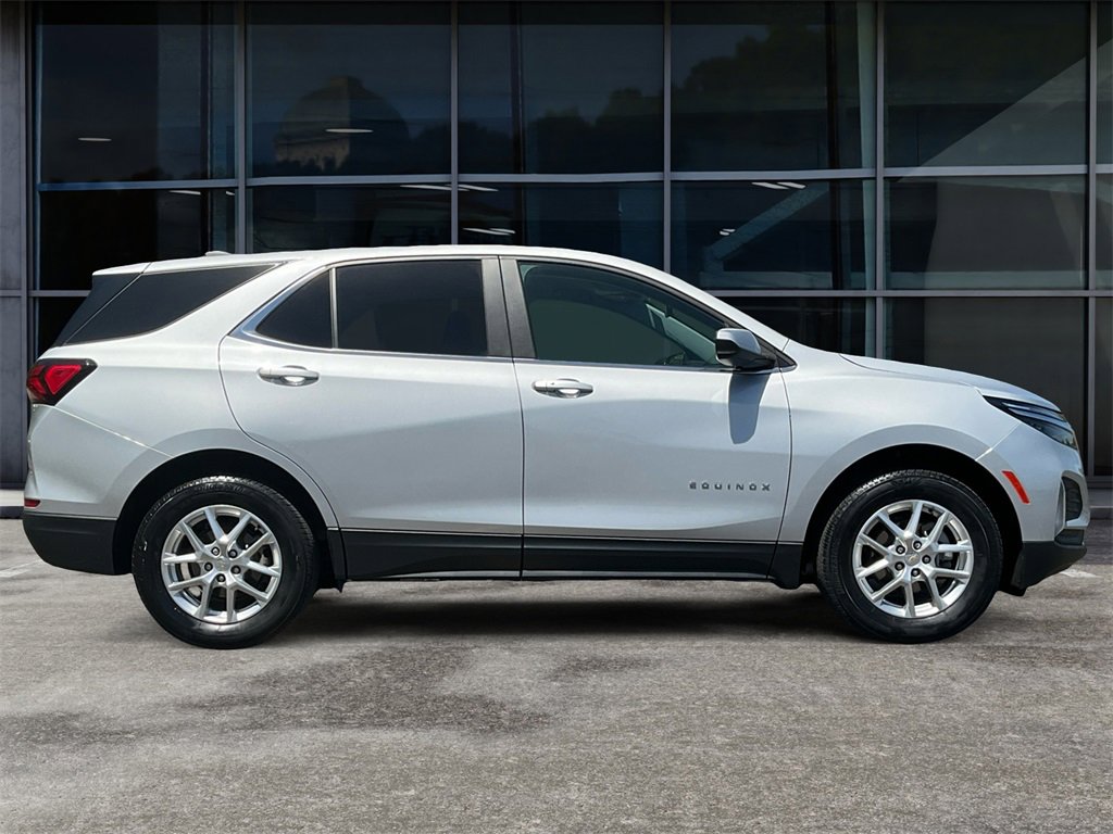 Used 2022 Chevrolet Equinox LT with VIN 3GNAXUEVXNL125150 for sale in Grand Island, NY