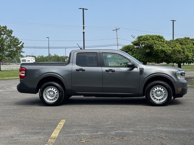 Used 2022 Ford Maverick XL with VIN 3FTTW8E37NRA84905 for sale in Grand Island, NY