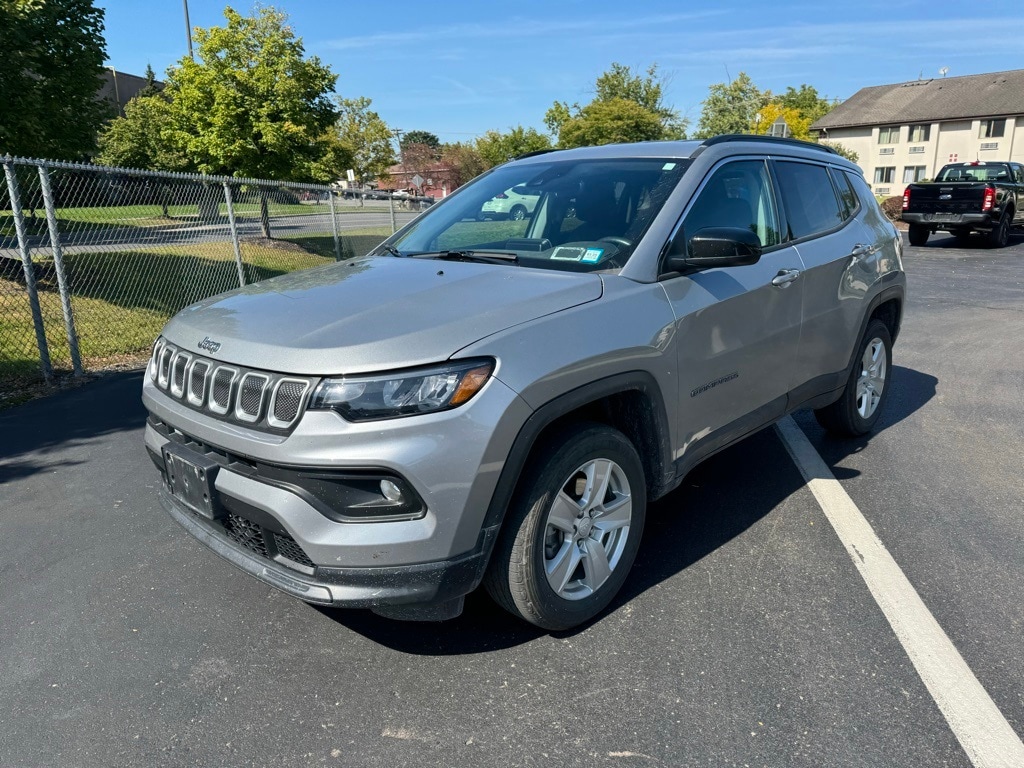 Used 2022 Jeep Compass Latitude with VIN 3C4NJDBB2NT107683 for sale in Ithaca, NY