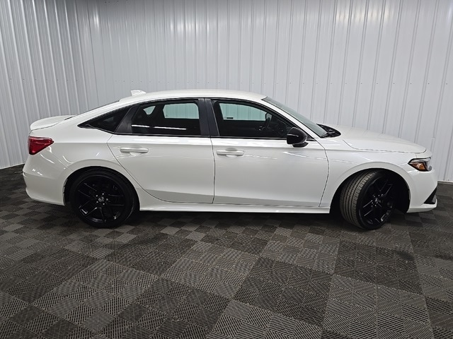 Used 2022 Honda Civic Sport with VIN 2HGFE2F56NH556182 for sale in Ithaca, NY