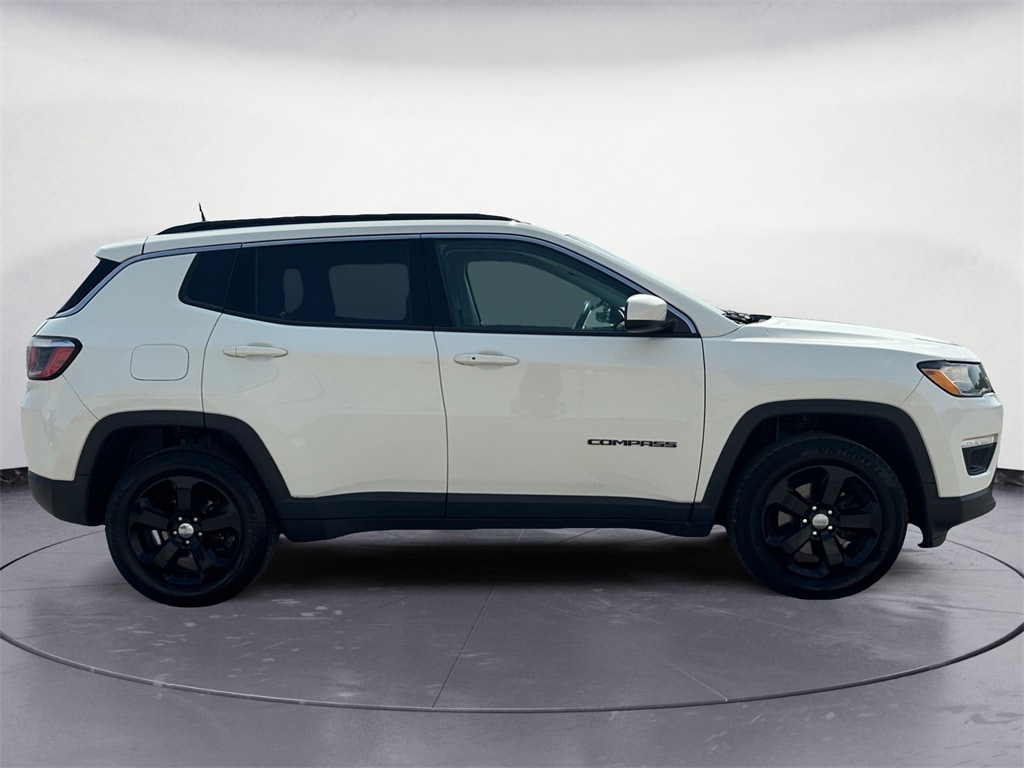 Used 2018 Jeep Compass Latitude with VIN 3C4NJDBB6JT112721 for sale in Grand Island, NY