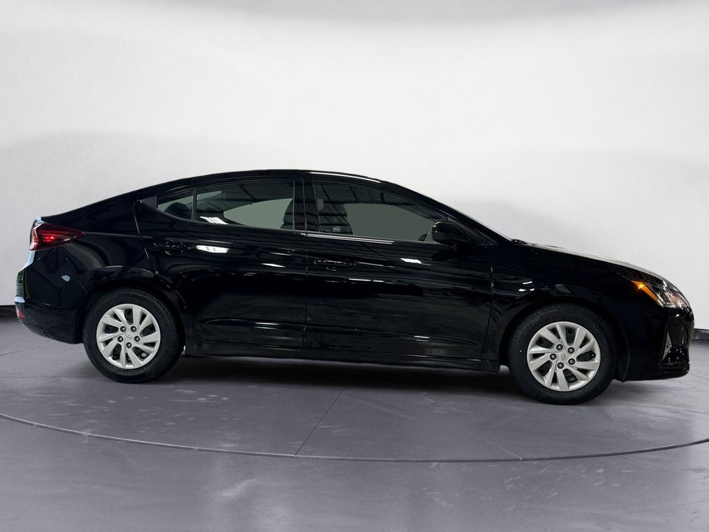 Used 2020 Hyundai Elantra SE with VIN 5NPD74LF0LH548107 for sale in Grand Island, NY