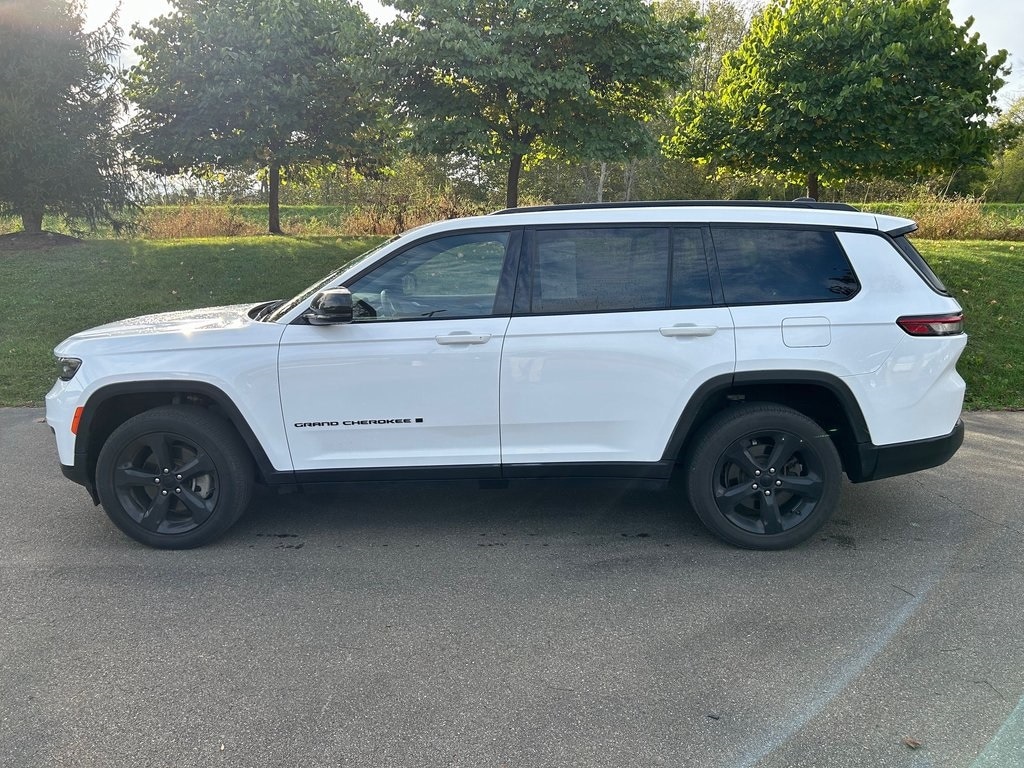 Used 2021 Jeep Grand Cherokee L Altitude with VIN 1C4RJKAG6M8209567 for sale in Ithaca, NY