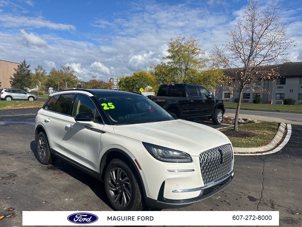 2025 Lincoln Corsair Premiere