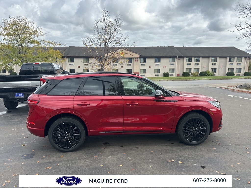 New 2025 Lincoln Corsair Premiere SUV