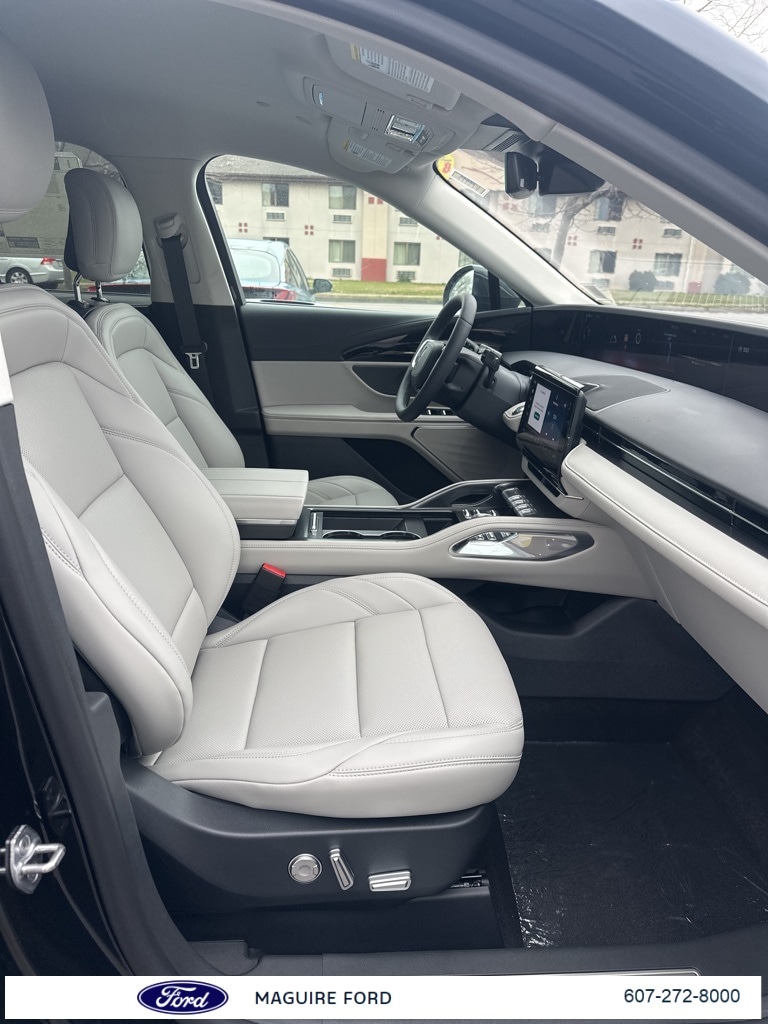 2026 Lincoln Nautilus Premiere - Photo 13