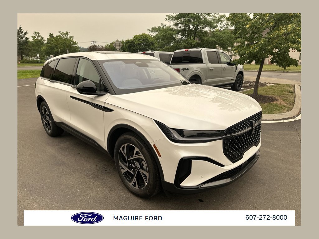 2026 Lincoln Nautilus Premiere SUV