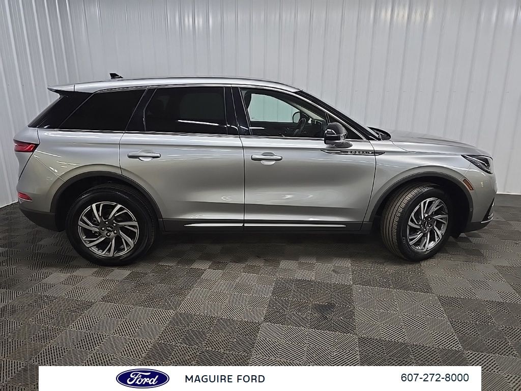 Used 2023 Lincoln Corsair Standard SUV