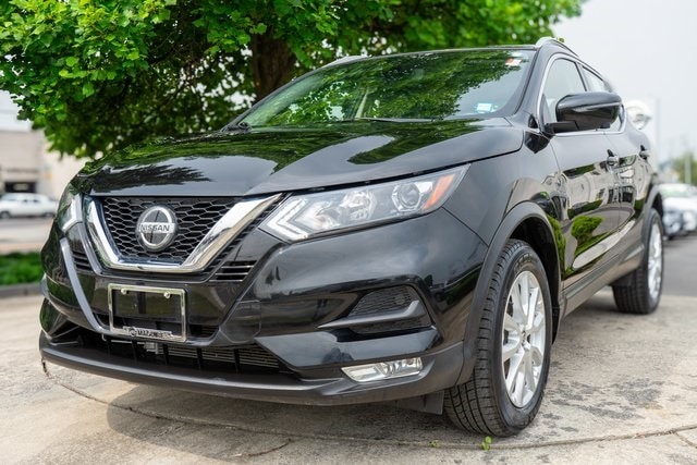 Used 2021 Nissan Rogue Sport SV with VIN JN1BJ1BW6MW667688 for sale in Syracuse, NY