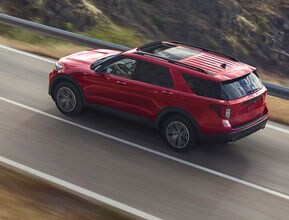 2022 ford explorer st-line