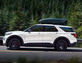 2022 ford explorer outfitters cargo yakima skybox