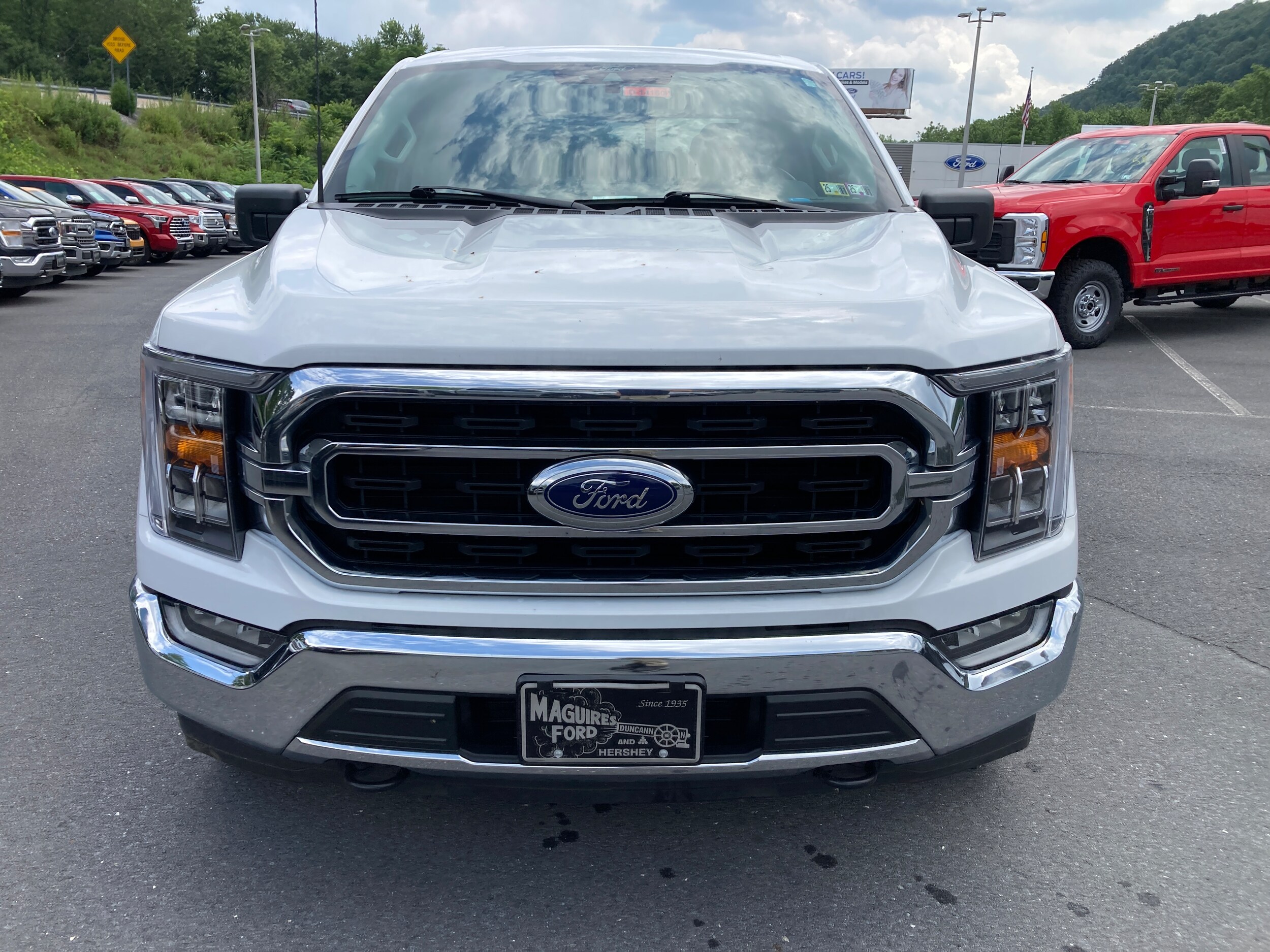 2022 Ford F-150 XLT photo 2