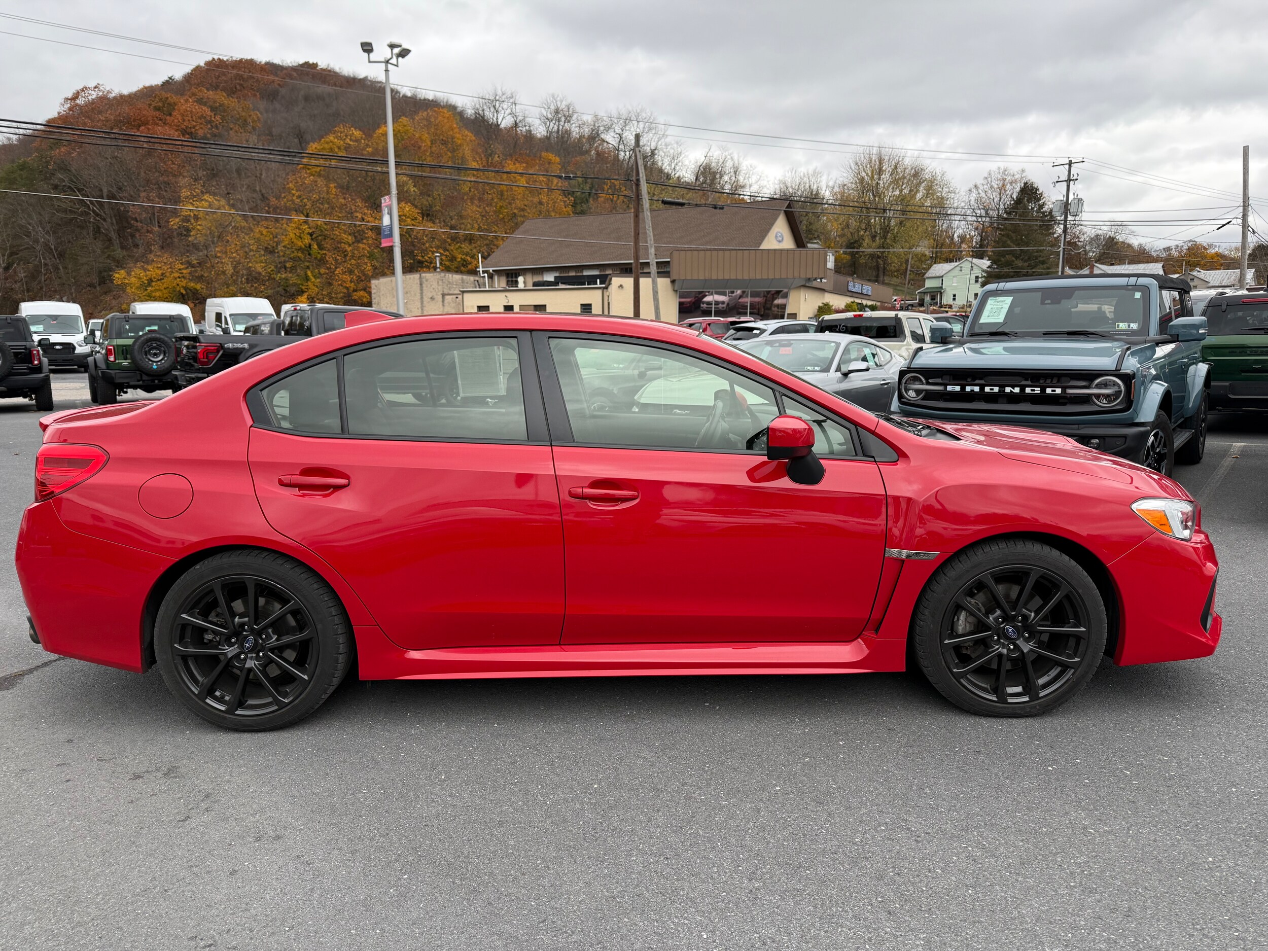 2021 Subaru WRX Premium photo 4