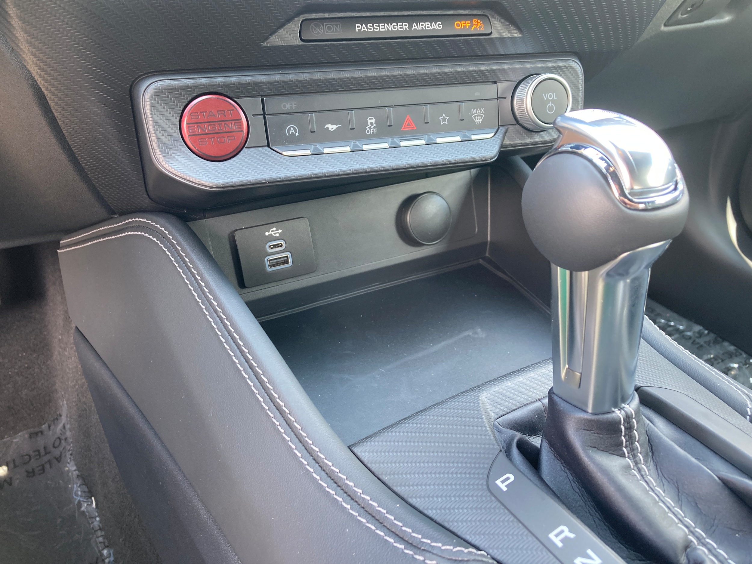 2025 Ford Mustang GT Premium Convertible - Photo 14
