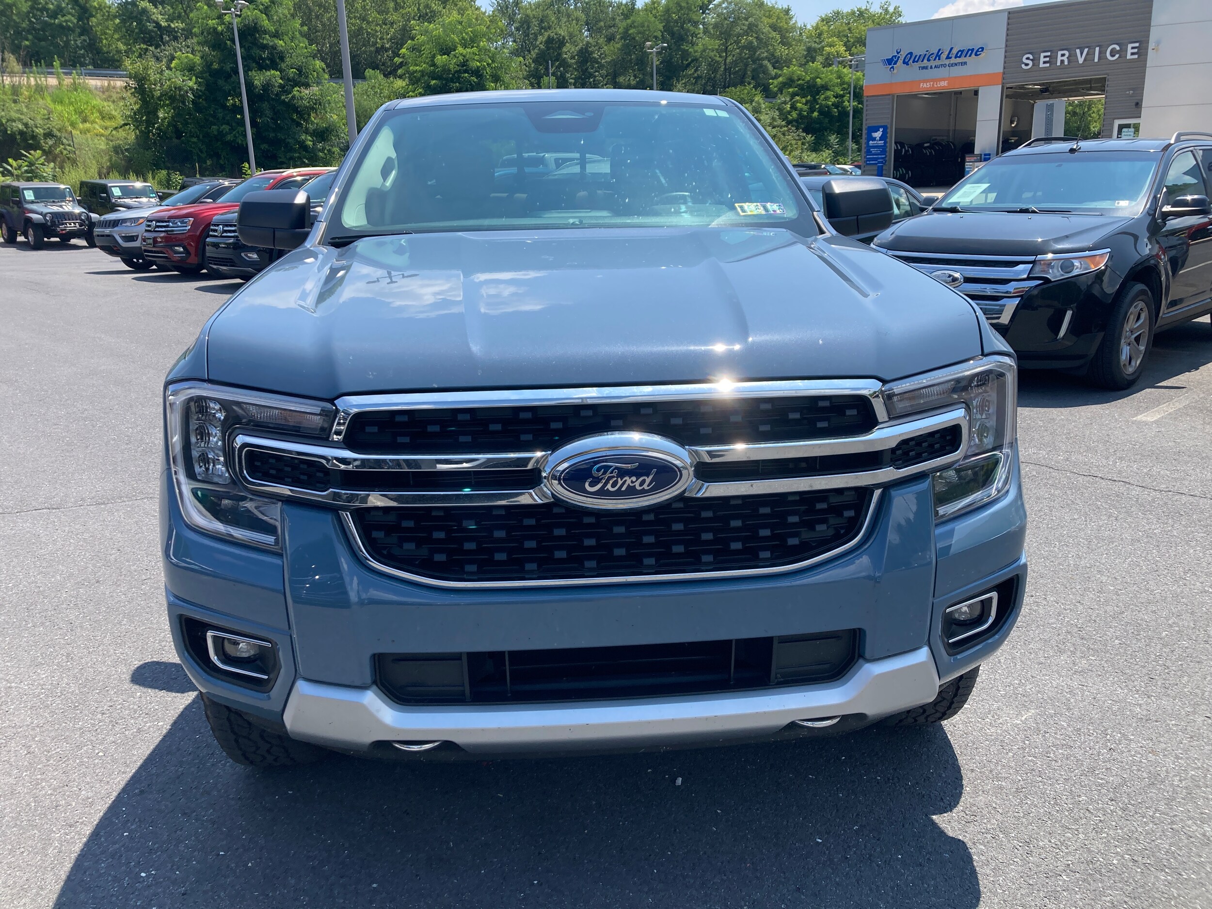 2024 Ford Ranger XLT photo 2