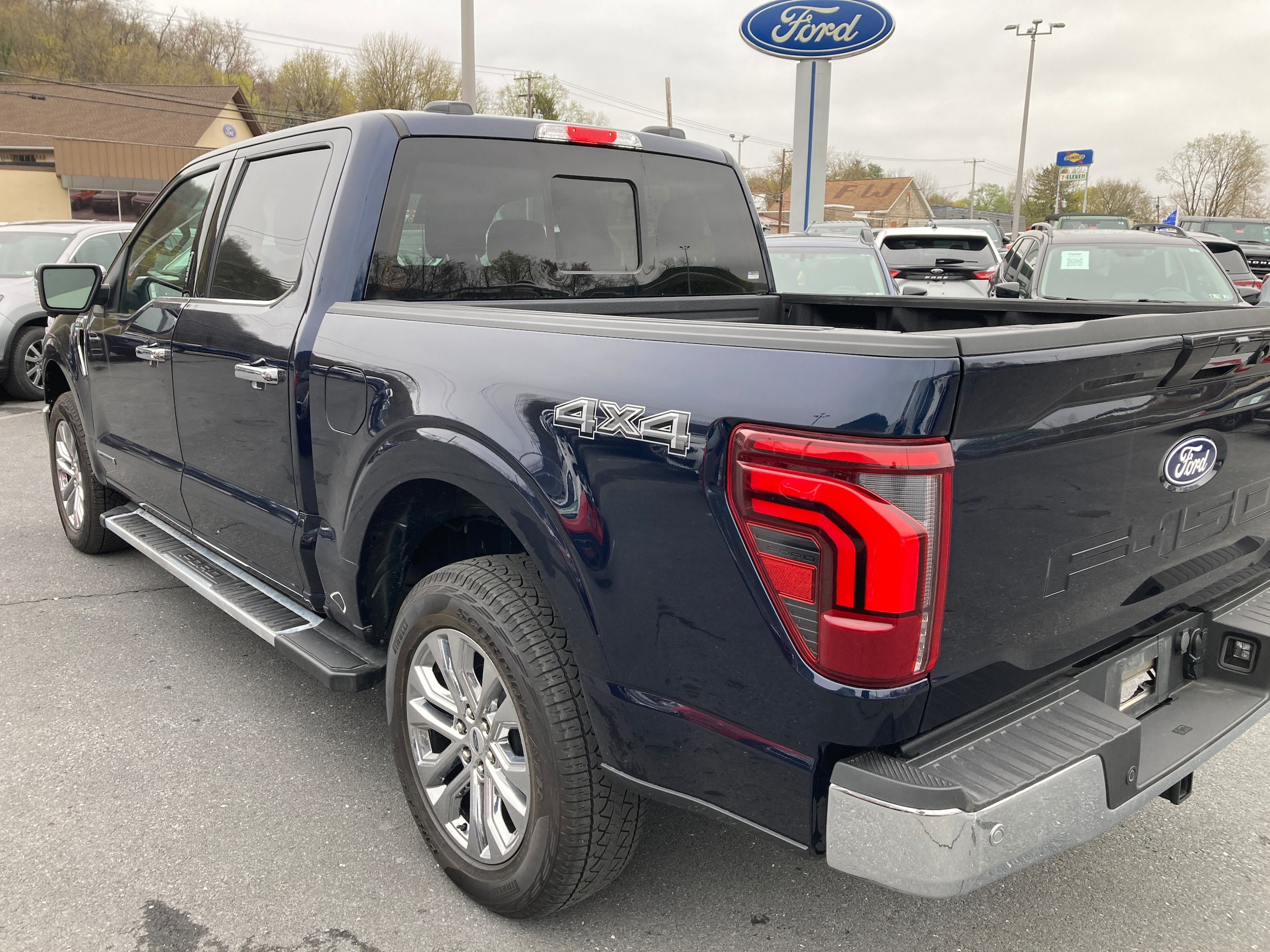 2024 Ford F-150 Lariat - Photo 7