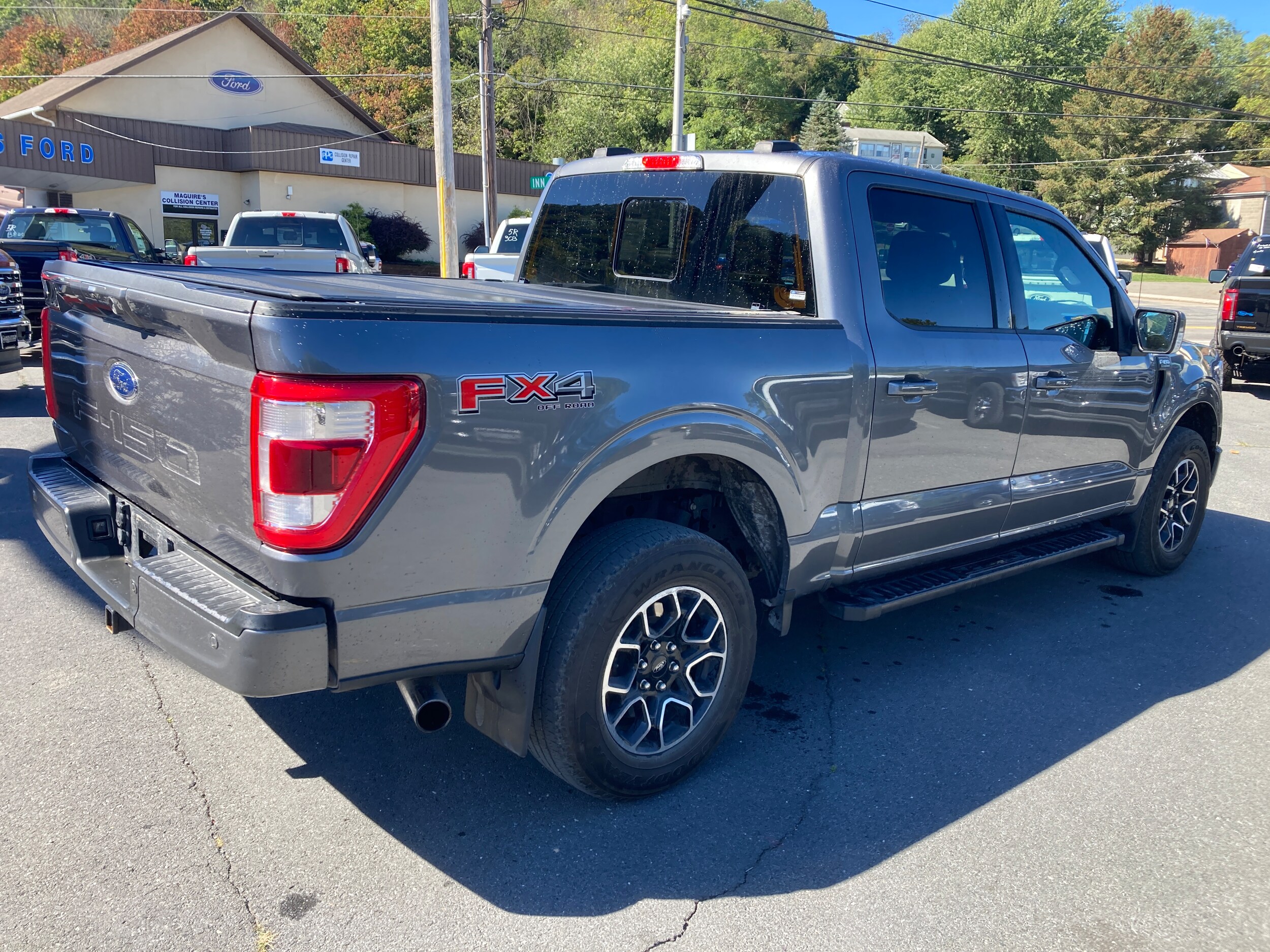 2021 Ford F-150 Lariat photo 4