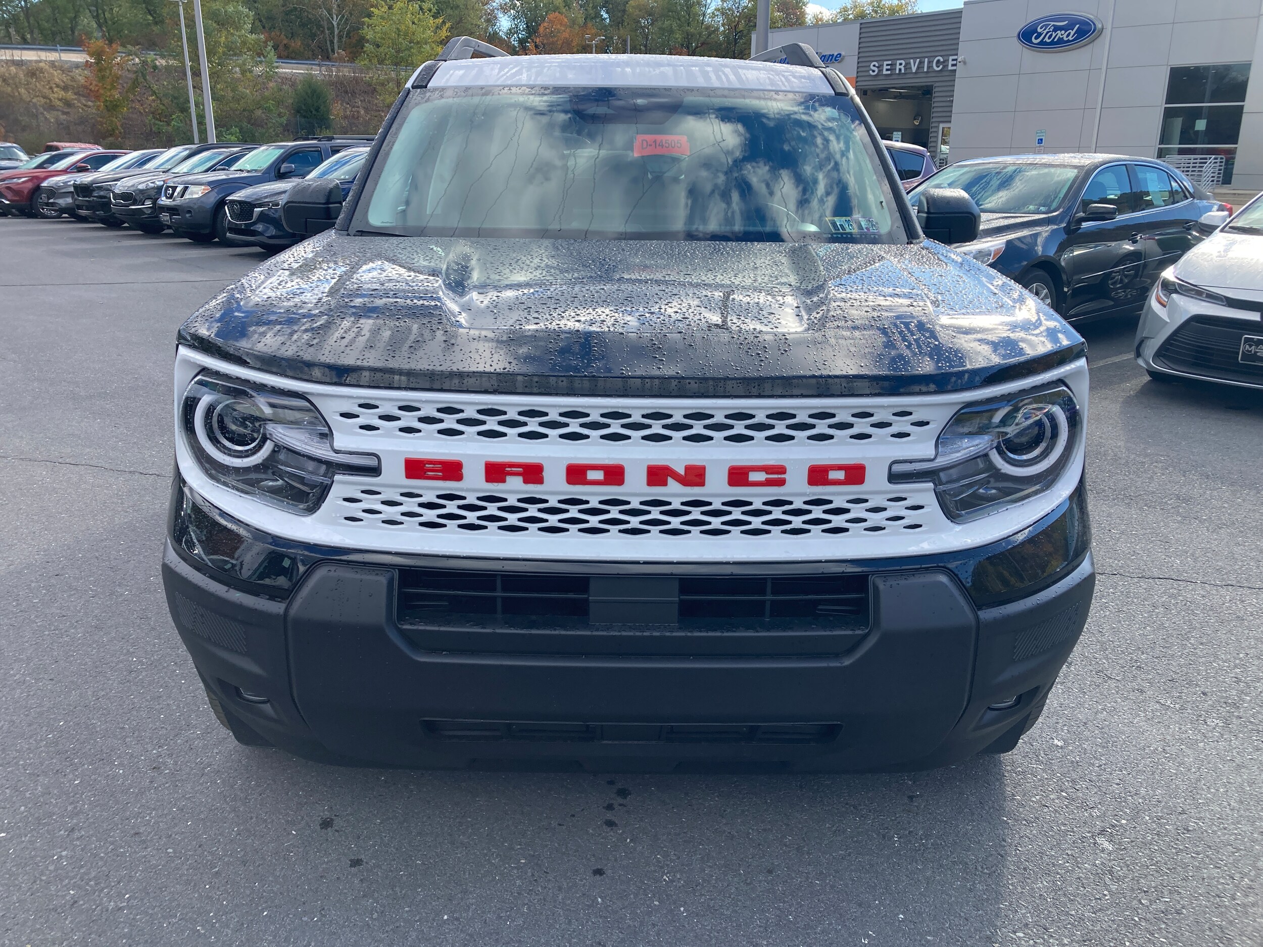 2025 Ford Bronco Sport Heritage photo 2