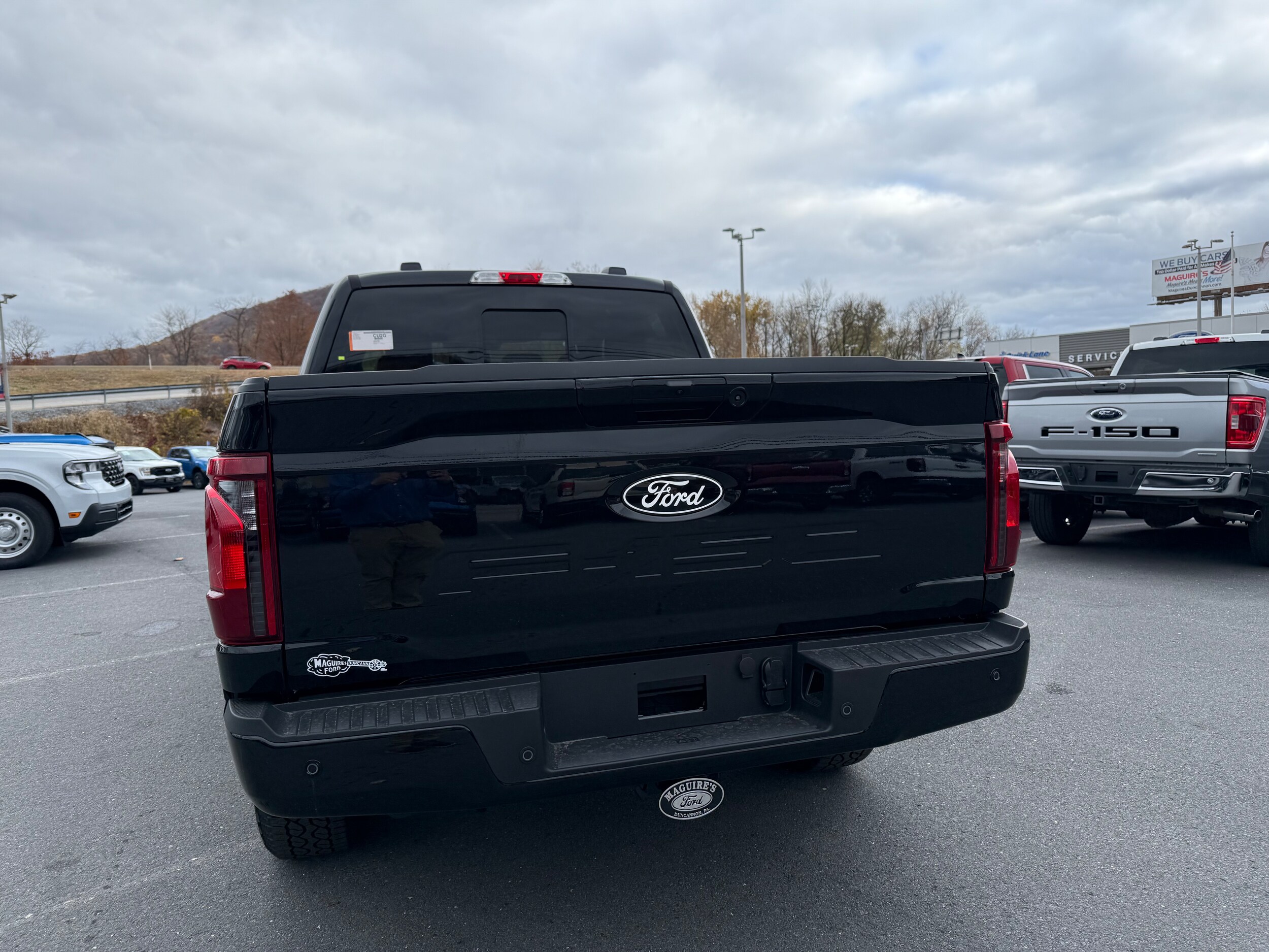2025 Ford F-150 XLT photo 3