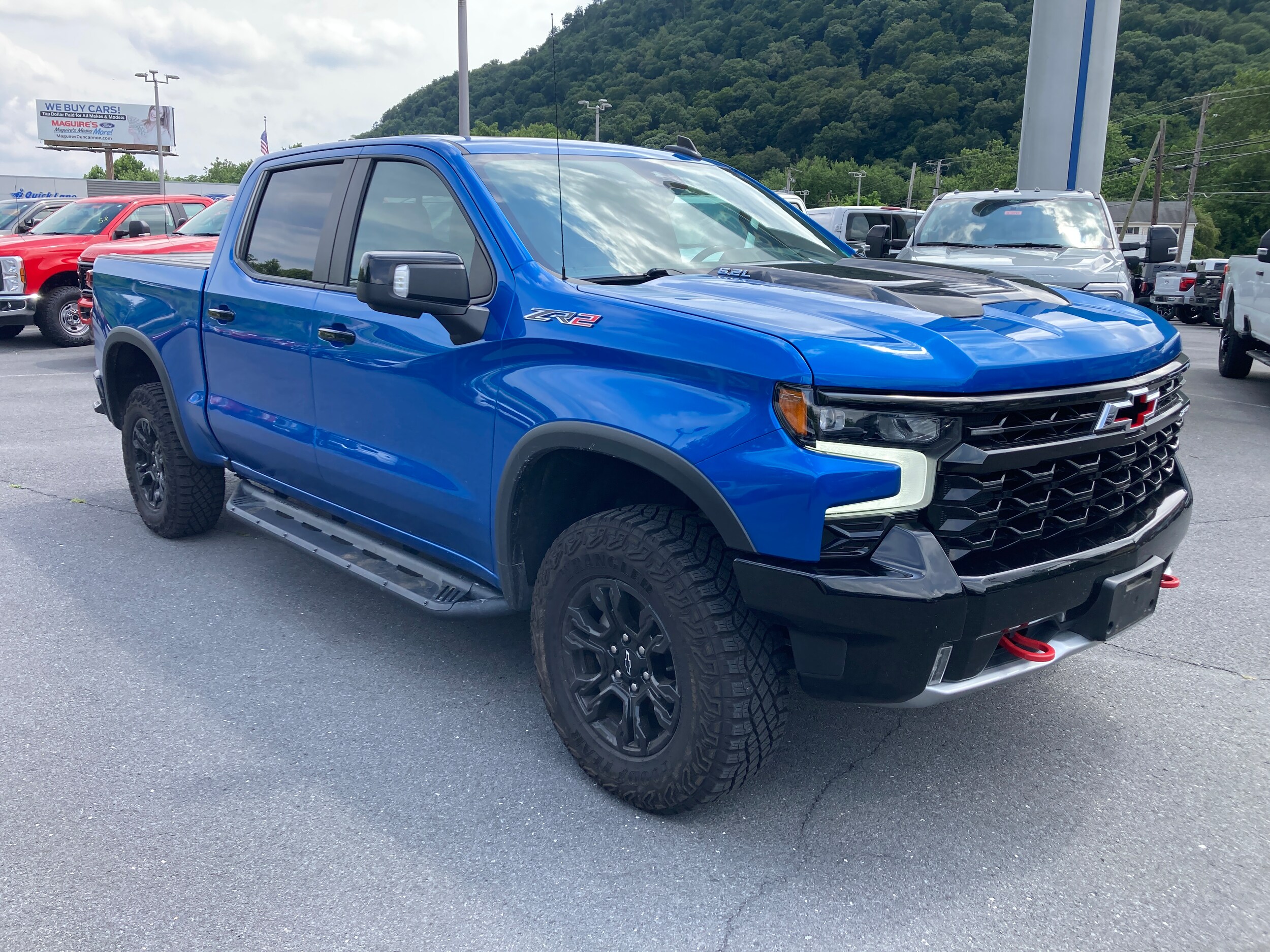 2022 Chevrolet Silverado 1500 ZR2 photo 3