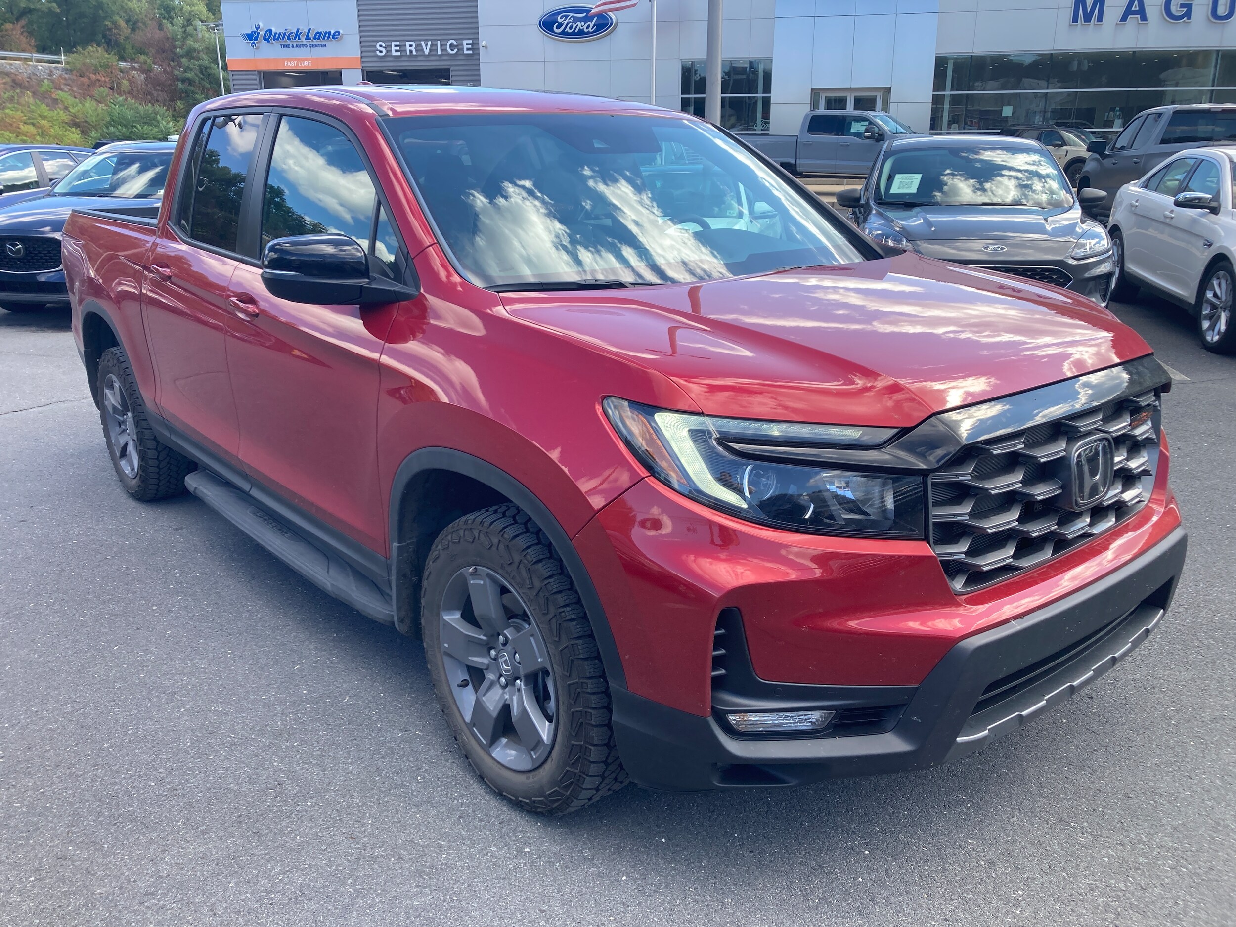2024 Honda Ridgeline TrailSport photo 2