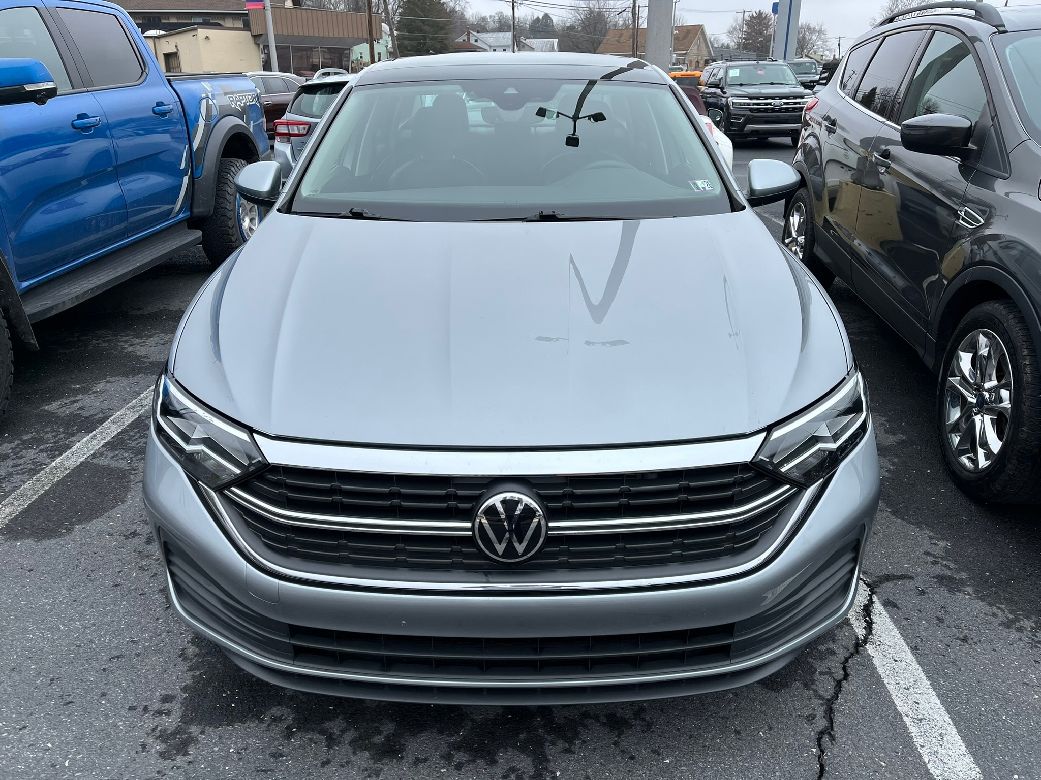 Used 2023 Volkswagen Jetta SE with VIN 3VW7M7BUXPM061436 for sale in Duncannon, PA