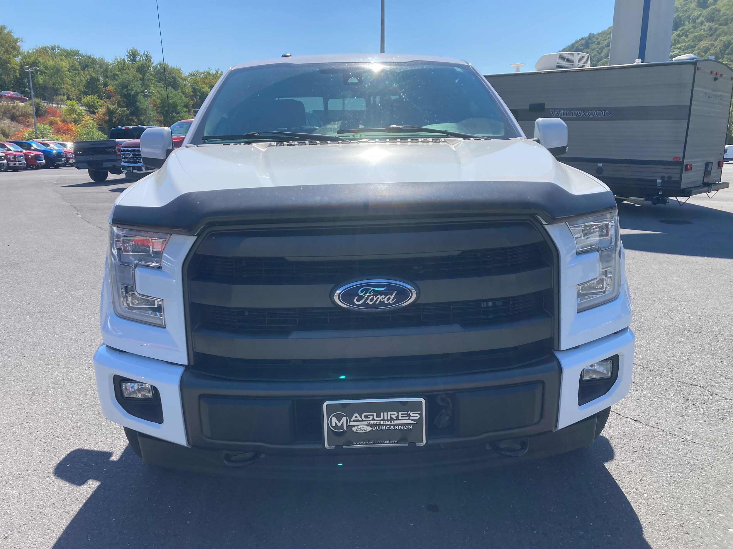 2015 Ford F-150 Lariat photo 2