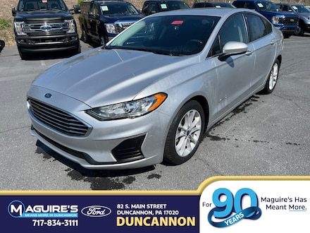 2019 Ford Fusion Hybrid SE Sedan