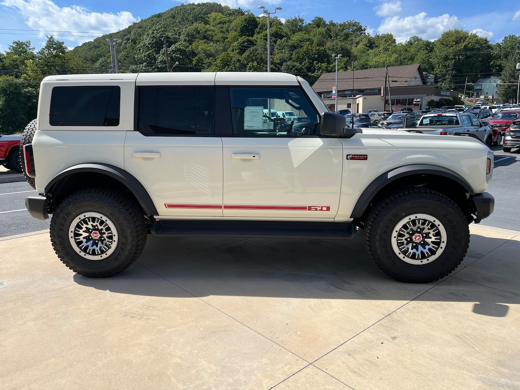 New 2026 Ford Bronco Outer Banks® SUV