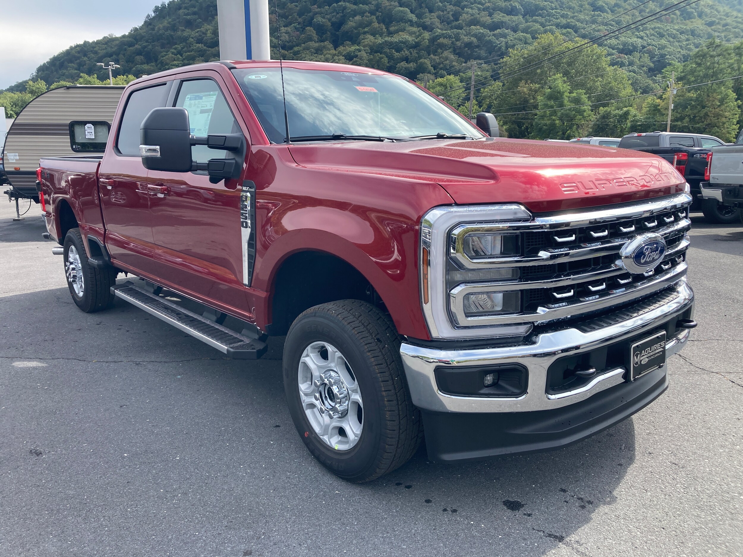 2026 Ford F-250 XLT photo 3