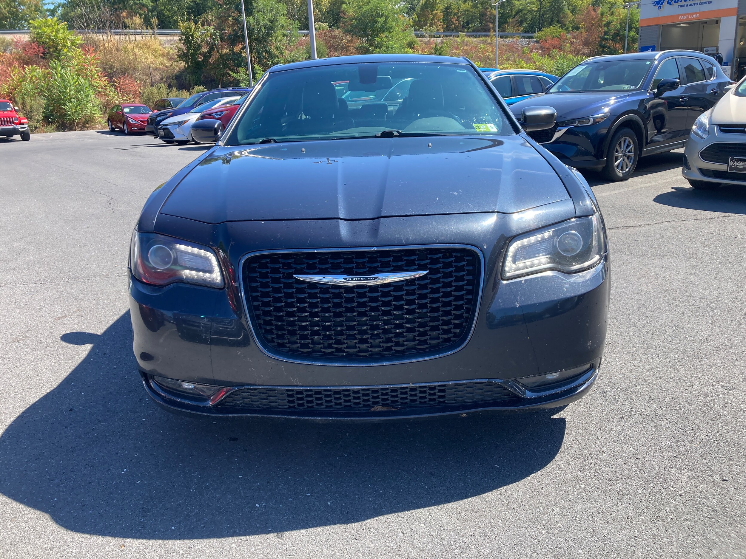 2018 Chrysler 300 S photo 2